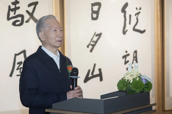 伟德体育 - 综合体育赛事平台|奥体中心相助同伴